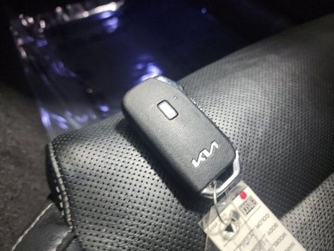 Used 2022 Kia Stinger GT-Line image 36