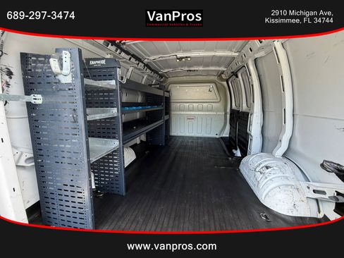 Used 2021 Chevrolet Express 2500 w/ Driver Convenience Package RWD image 13