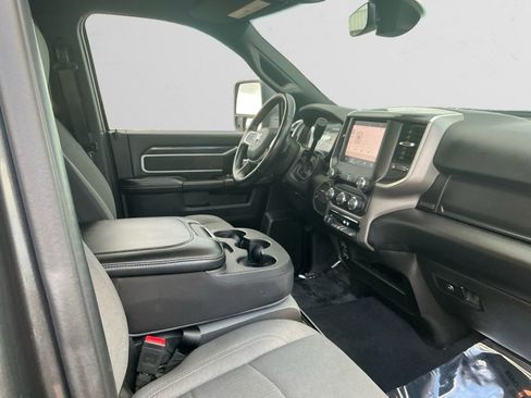 Used 2024 RAM 2500 Big Horn image 15