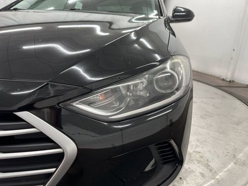 Used 2018 Hyundai Elantra SE w/ SE Connectivity Package 04 image 26