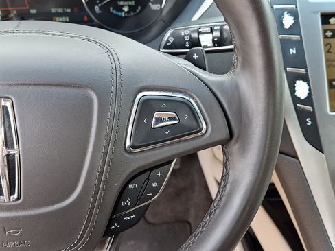 Used 2018 Lincoln MKZ Premiere FWD image 24