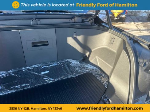 Used 2025 Ford F150 Lightning Flash image 14