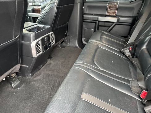 Used 2017 Ford F350 Platinum w/ Platinum Ultimate Package image 11