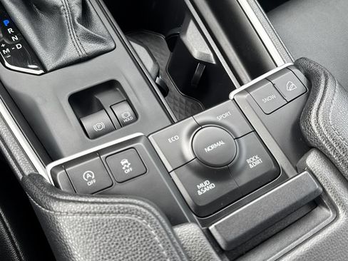 Used 2026 Toyota Grand Highlander AWD image 29