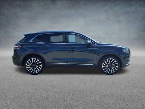 Used 2022 Lincoln Nautilus Black Label AWD/4WD image 10