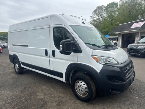 Used 2023 RAM ProMaster 2500 FWD image 8