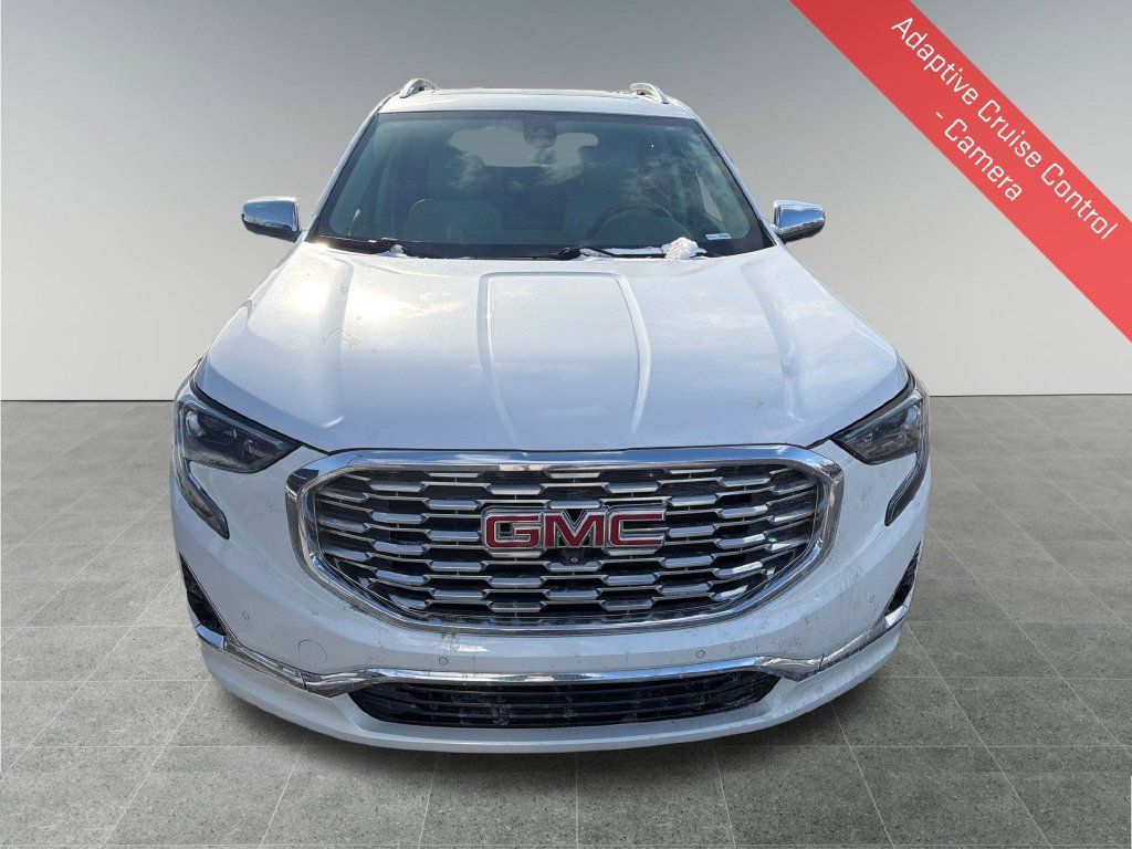 Used 2020 GMC Terrain Denali w/ Denali Premium Package FWD image 10