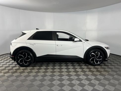 Used 2022 Hyundai Ioniq 5 SEL image 5
