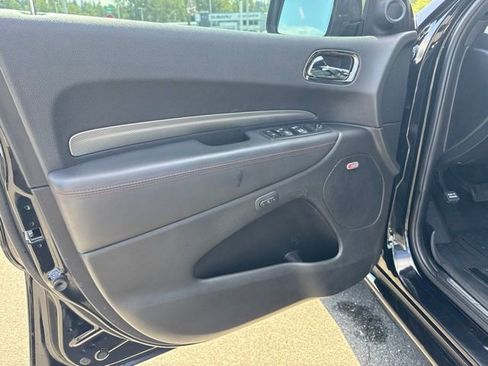 Used 2018 Dodge Durango R/T w/ Blacktop Package AWD/4WD image 18