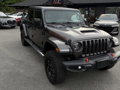 Used 2020 Jeep Gladiator Mojave AWD/4WD image 18