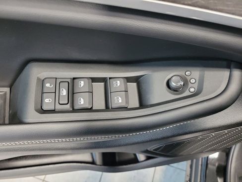 New 2025 Jeep Grand Cherokee Limited image 29