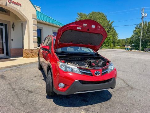 Used 2015 Toyota RAV4 Limited FWD image 18