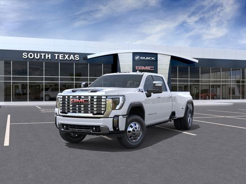 New 2026 GMC Sierra 3500 Denali image 8