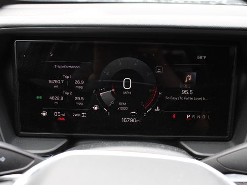 Used 2026 GMC Terrain Elevation image 11