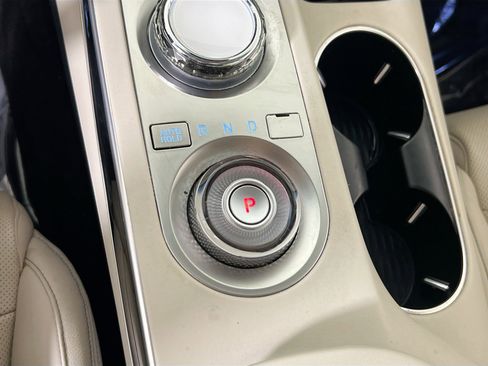 Used 2023 Genesis GV70 2.5T image 16