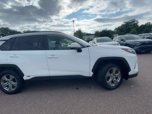 Certified 2023 Toyota RAV4 XLE w/ Convenience Package AWD/4WD image 9