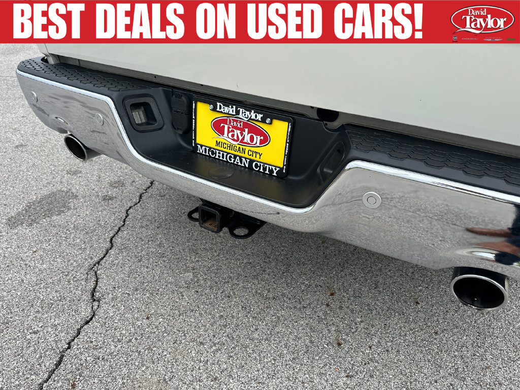 Used 2018 RAM 1500 Laramie Longhorn RWD image 41