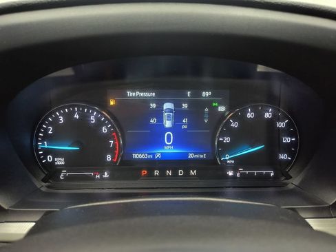 Used 2020 Ford Explorer XLT w/ Equipment Group 202A AWD/4WD image 19