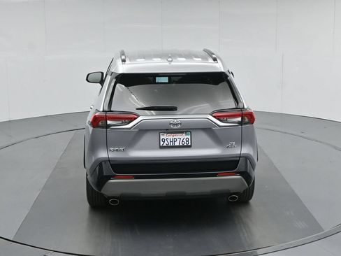 Used 2025 Toyota RAV4 SE AWD/4WD image 44