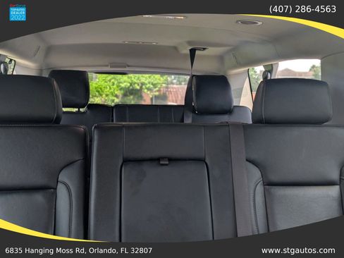 Used 2019 Chevrolet Suburban LT image 29