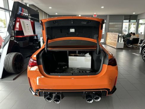 Used 2025 BMW M4 Coupe w/ Executive Package image 30