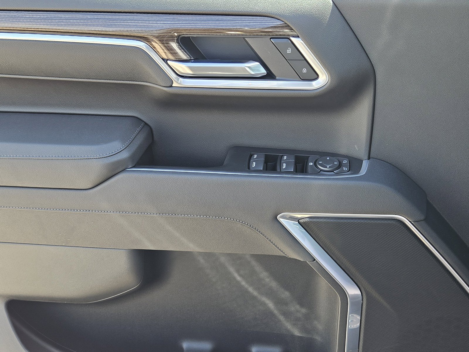 New 2026 Chevrolet Silverado 1500 RST w/ RST Select Package RWD image 16