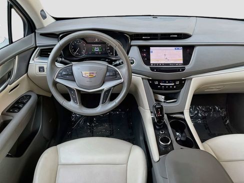 Used 2024 Cadillac XT5 Premium Luxury w/ LPO, Floor Liner Package AWD/4WD image 24