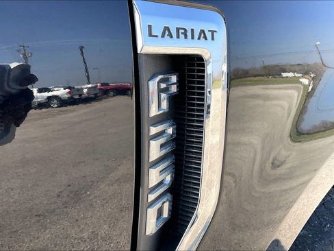 Used 2020 Ford F250 Lariat w/ Lariat Ultimate Package image 21
