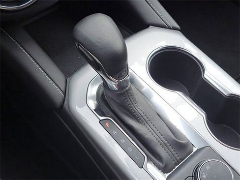 Used 2024 Chevrolet Blazer LT w/ LPO, Black Grille Bar Package image 17