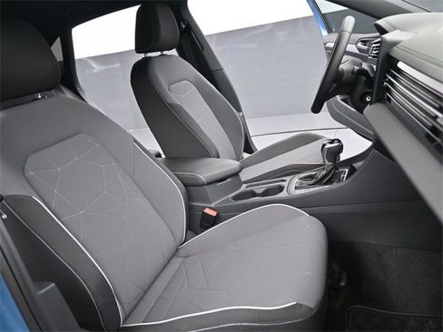 New 2025 Volkswagen Jetta Sport image 27