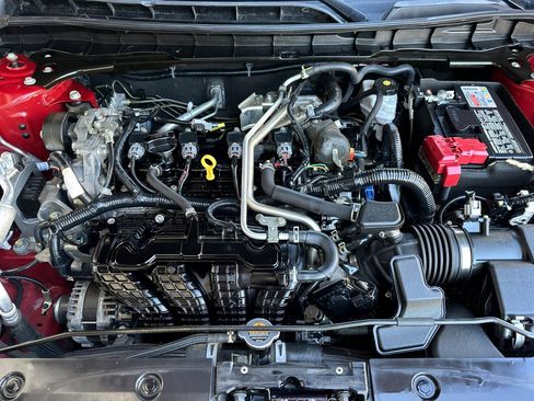 Used 2021 Nissan Altima 2.5 SR w/ SR Premium Package image 23