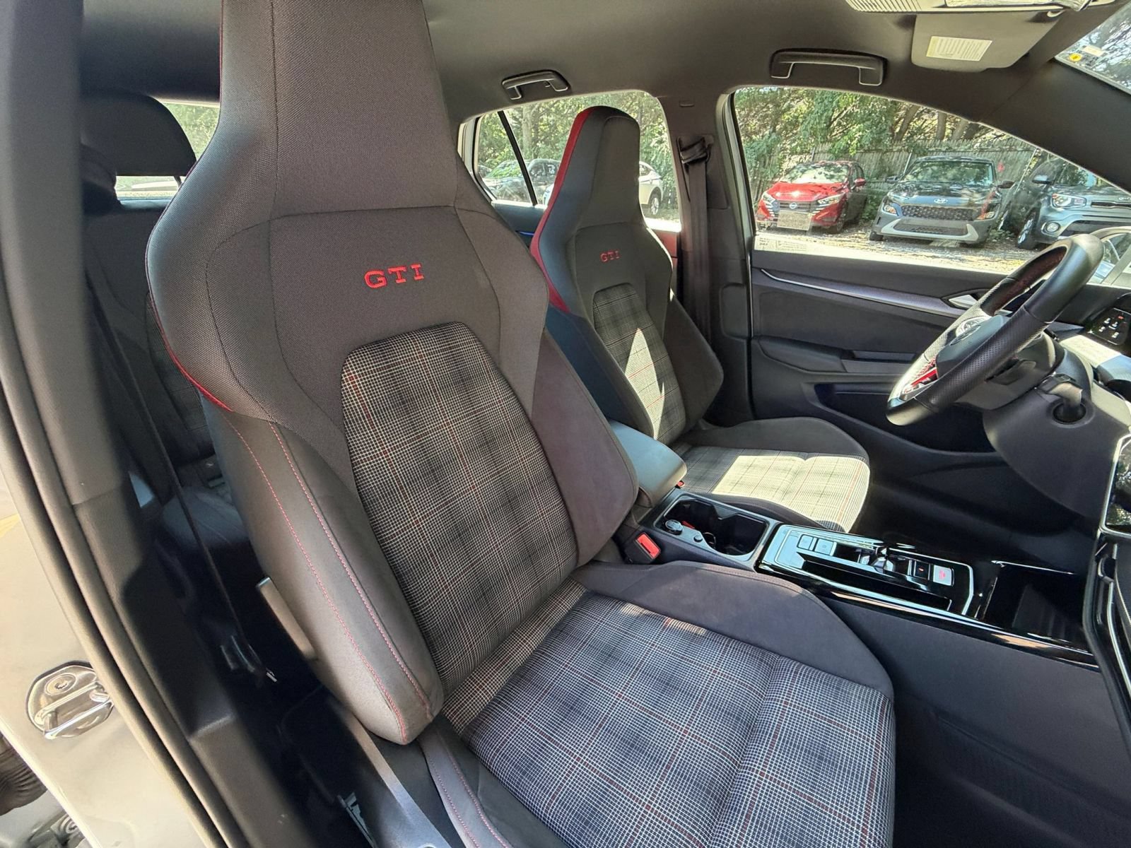 Used 2026 Volkswagen Golf S FWD image 35