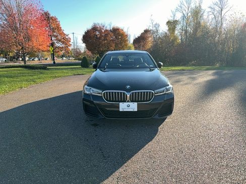 Certified 2023 BMW 530i xDrive w/ M Sport Package image 2