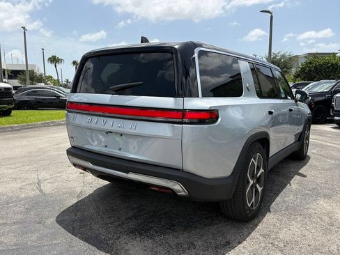 Used 2024 Rivian R1S Adventure AWD/4WD image 10