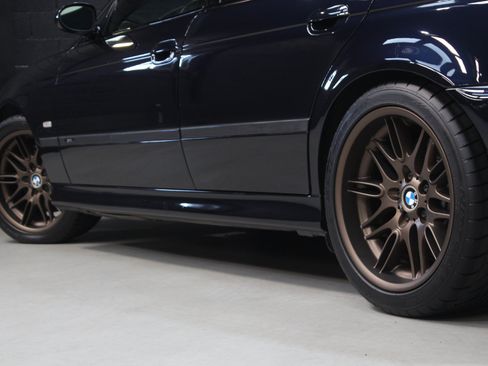 Used 2002 BMW M5 RWD image 23