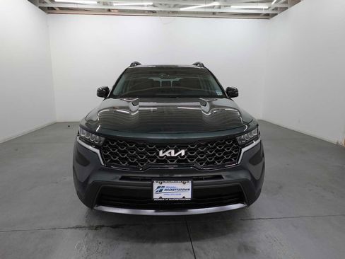 Used 2023 Kia Sorento S w/ Panoramic Sunroof Package AWD/4WD image 2