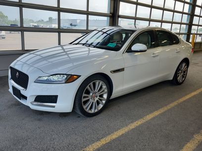 Used 2017 Jaguar XF Prestige