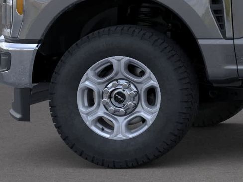 New 2026 Ford F250 XLT AWD/4WD image 19