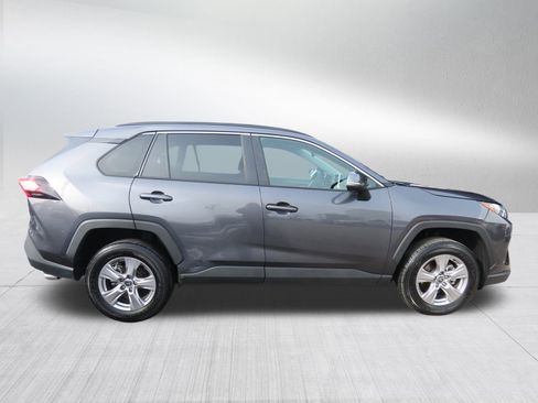 Used 2025 Toyota RAV4 XLE image 8