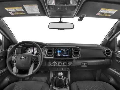 Used 2017 Toyota Tacoma TRD Off-Road w/ Tow Package (A/T) AWD/4WD image 11