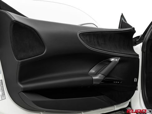 Used 2024 Ferrari SF90 Stradale AWD/4WD image 33