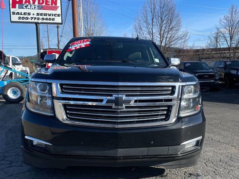 Used 2017 Chevrolet Suburban Premier image 8