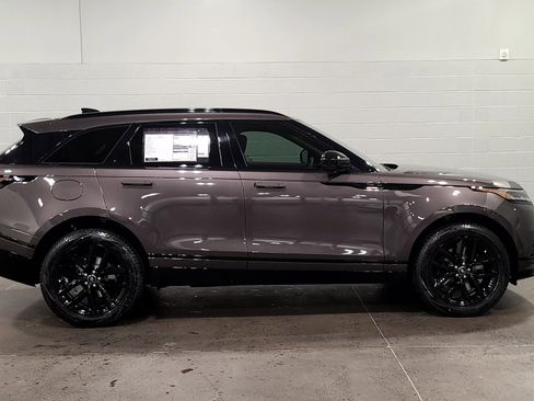 New 2026 Land Rover Range Rover Velar Dynamic SE image 13