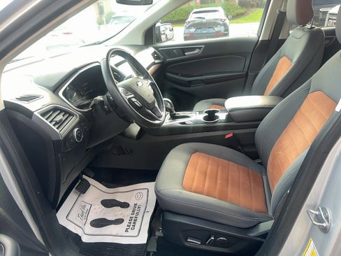 Used 2018 Ford Edge SEL w/ Equipment Group 201A AWD/4WD image 15