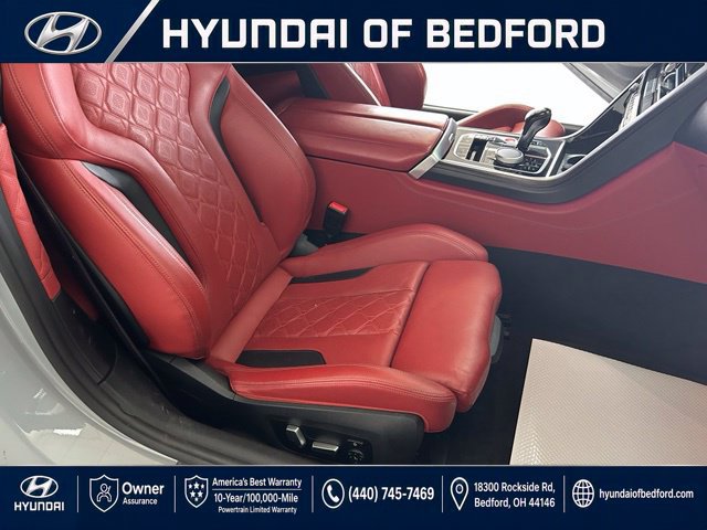 Used 2023 BMW M8 Competition w/ M Carbon Exterior Package AWD/4WD image 31