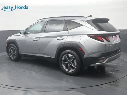 Used 2025 Hyundai Tucson SEL FWD image 5