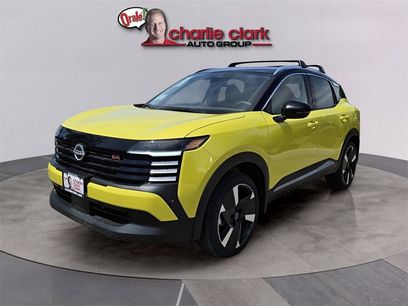 New 2025 Nissan Kicks SR