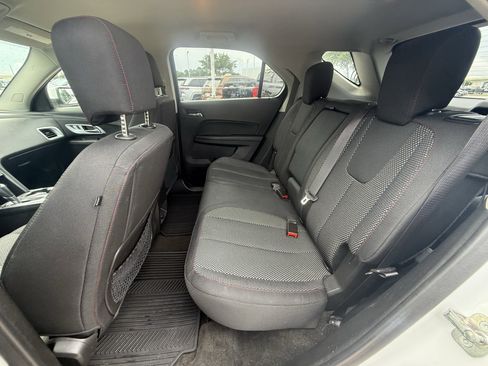 Used 2017 Chevrolet Equinox LT w/ Convenience Package FWD image 27