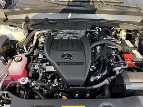 Used 2024 Lexus TX 350 AWD image 29