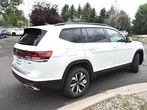 New 2026 Volkswagen Atlas SE image 6